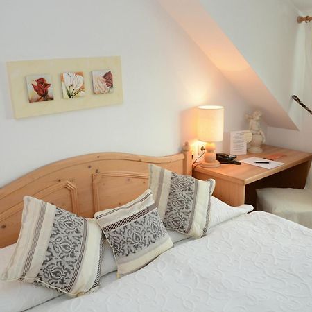 Hotel & Restaurant Braunstein - Pauli'S Stuben Purbach am Neusiedlersee Habitación foto